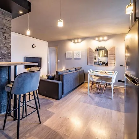 Apartman 41 Vallier *